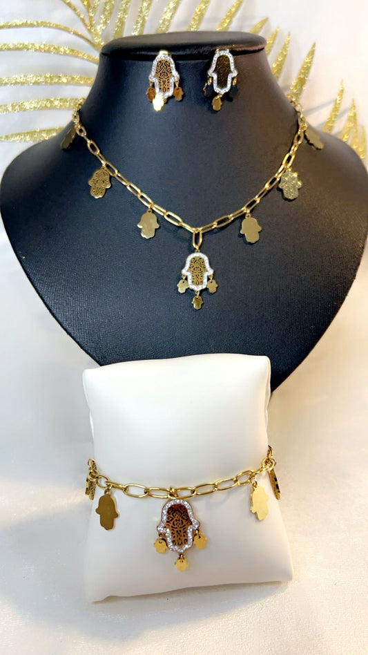 A jewelry set consisting of a necklace, a bracelet and earrings